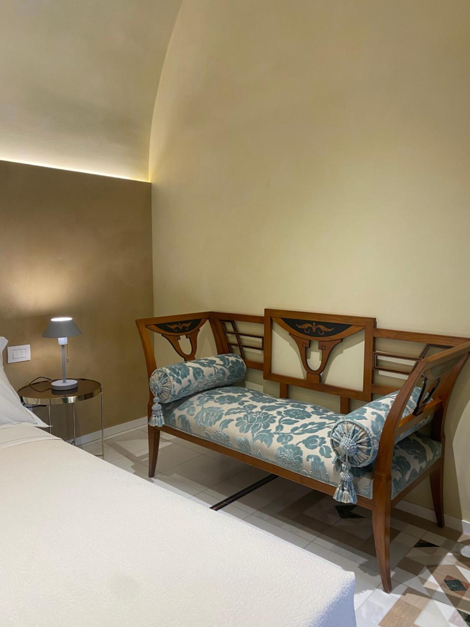 La Dimora Di Don Antonio Bed & Breakfast Matera Bagian luar foto
