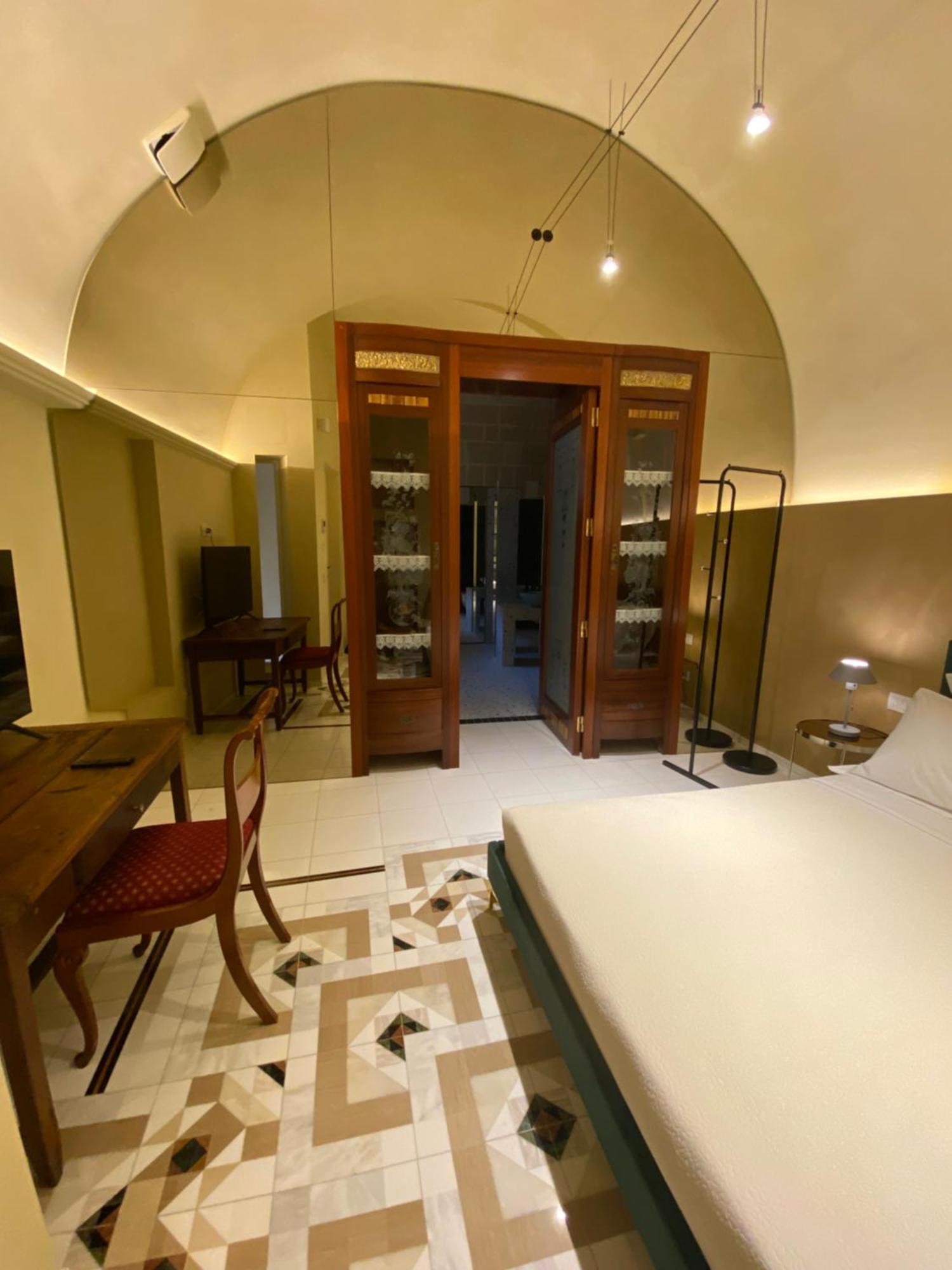 La Dimora Di Don Antonio Bed & Breakfast Matera Bagian luar foto