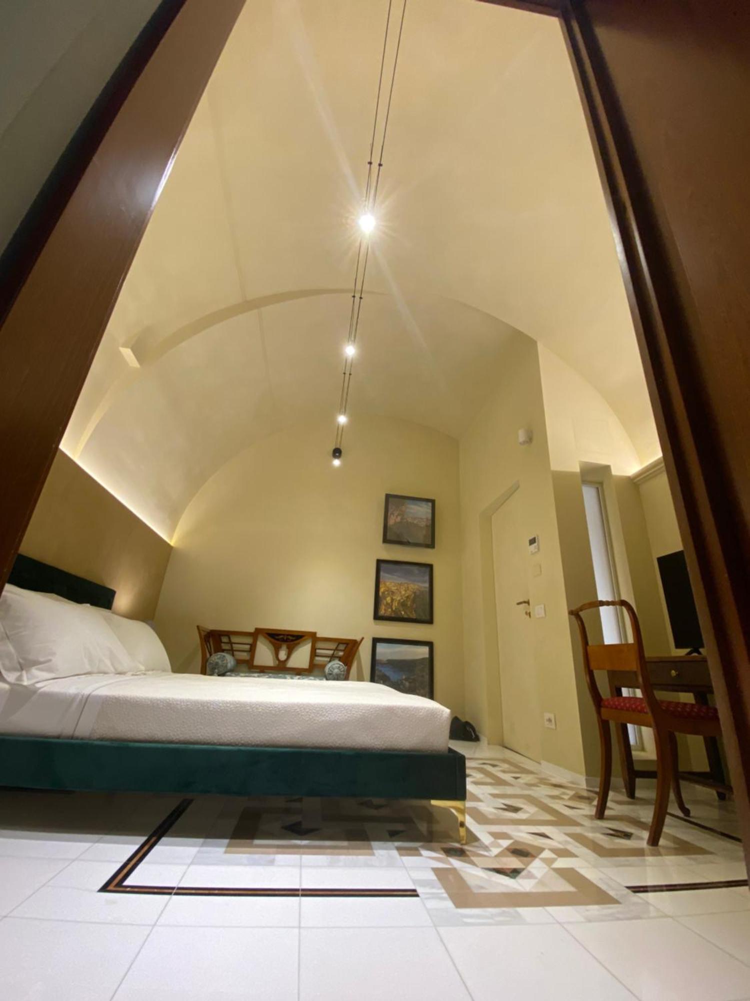 La Dimora Di Don Antonio Bed & Breakfast Matera Bagian luar foto