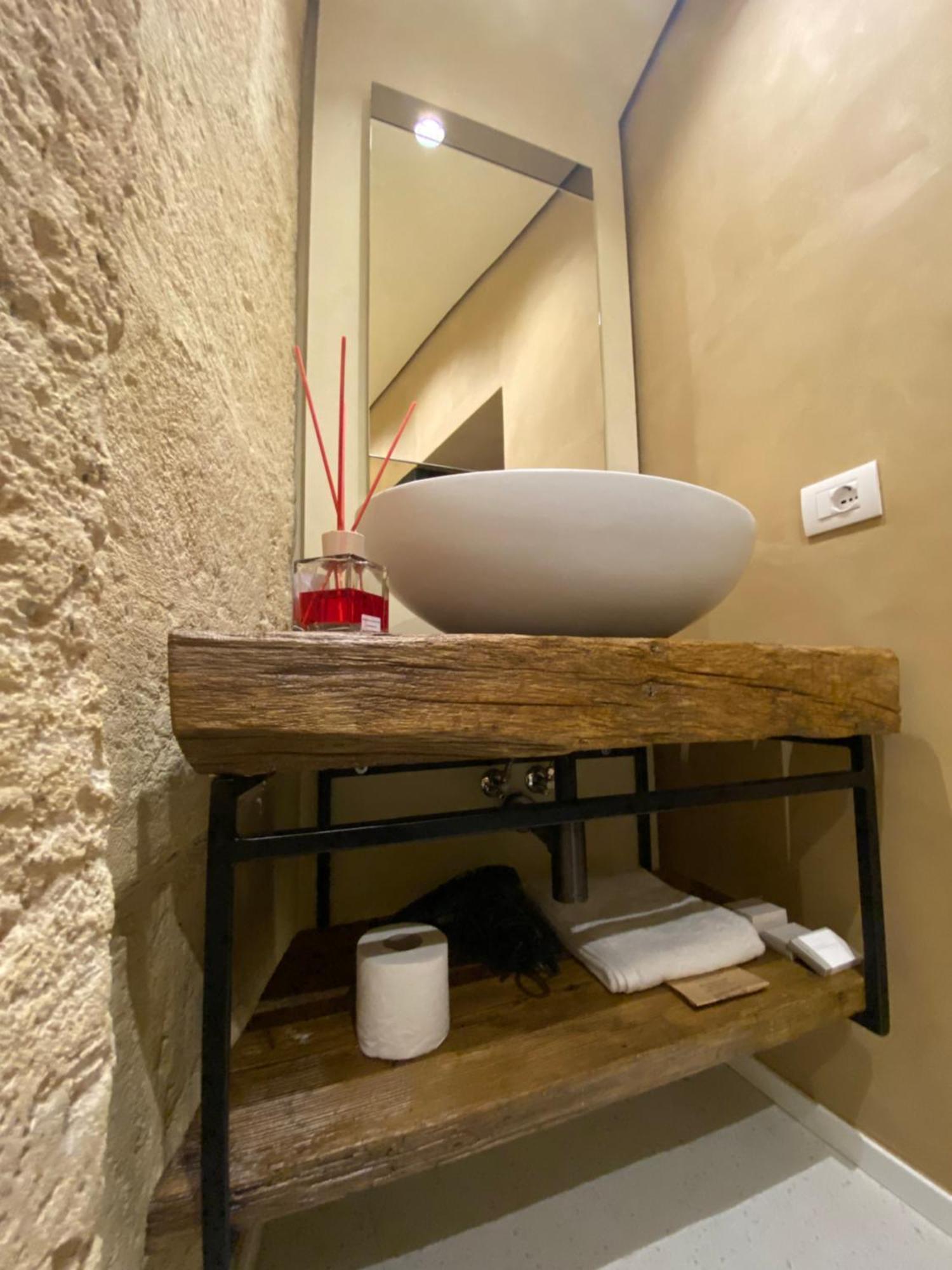 La Dimora Di Don Antonio Bed & Breakfast Matera Bagian luar foto